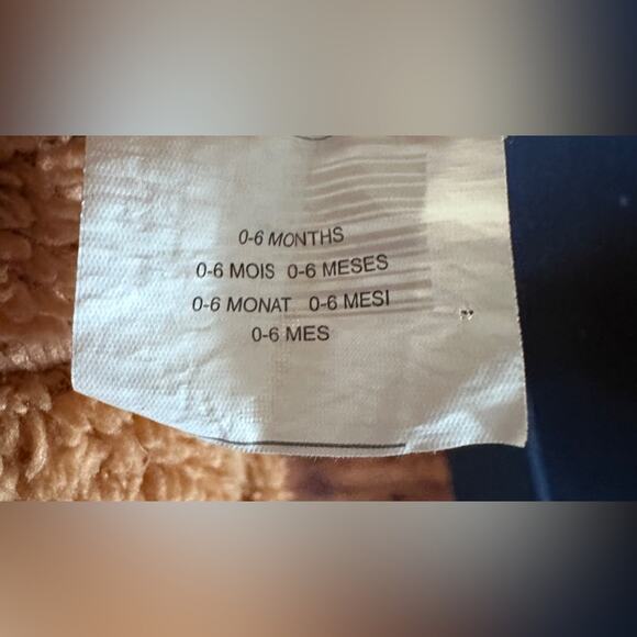 Infant bear Halloween costume. Wore only once. 0-6 months. Super comfy! - Picture 3 of 3